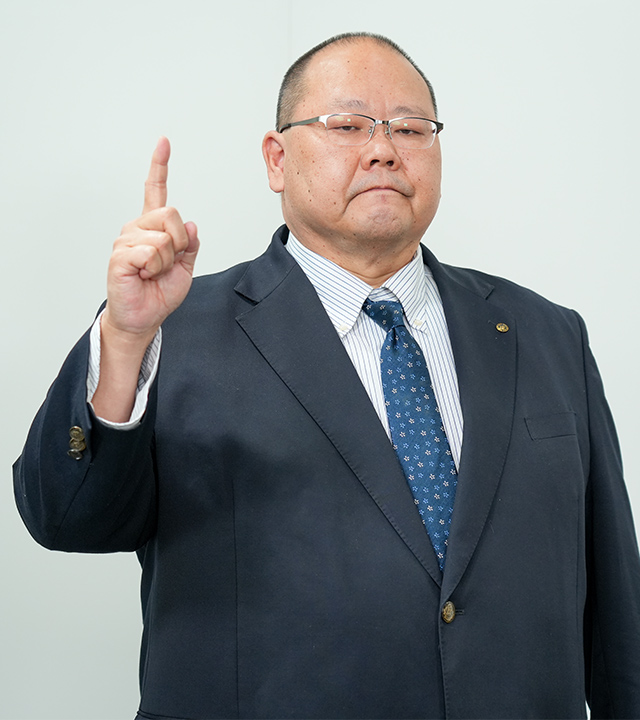 講師 椎名毅